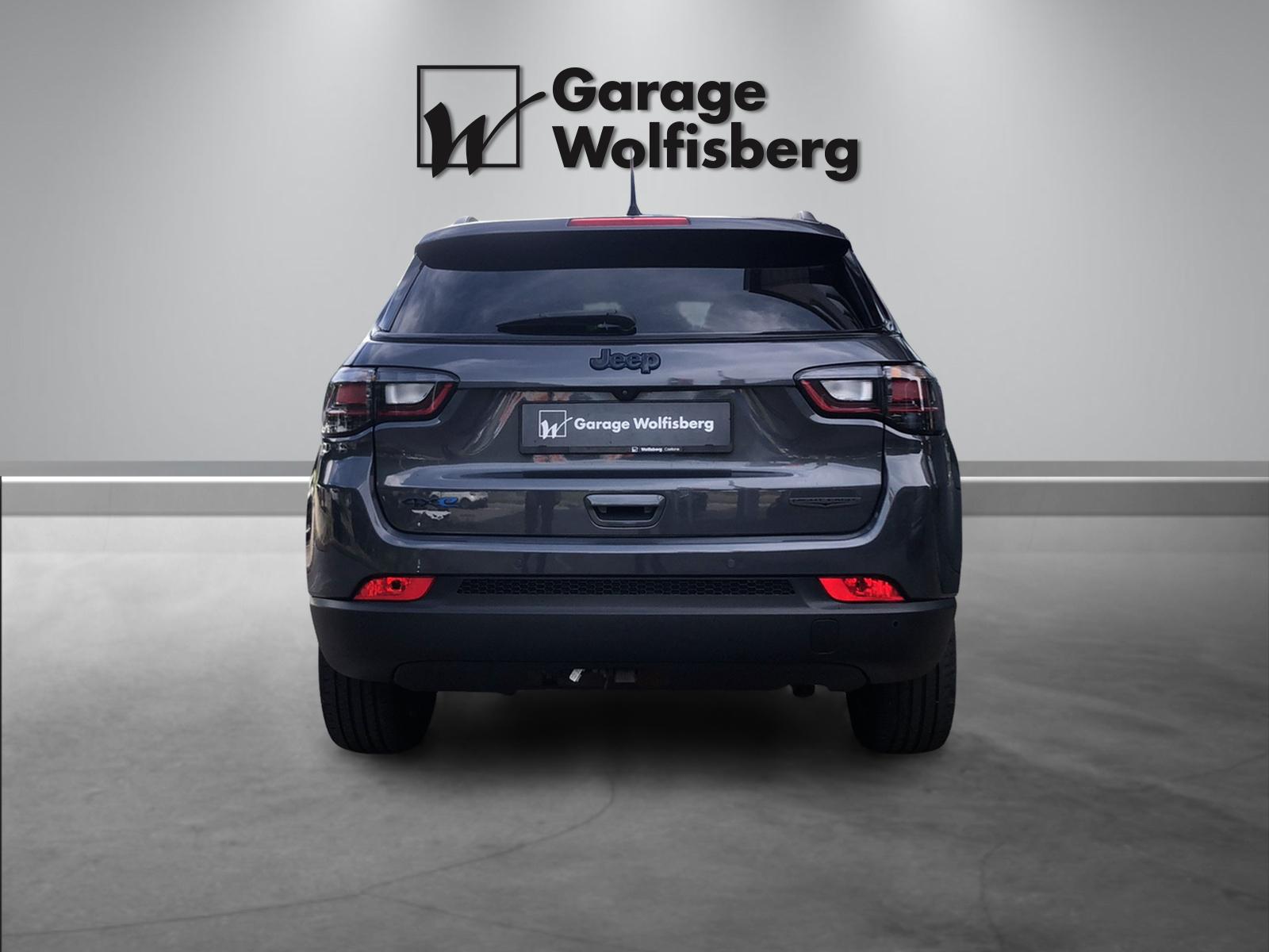 JEEP Compass 1.3 Night Eagle 4xe-image-4