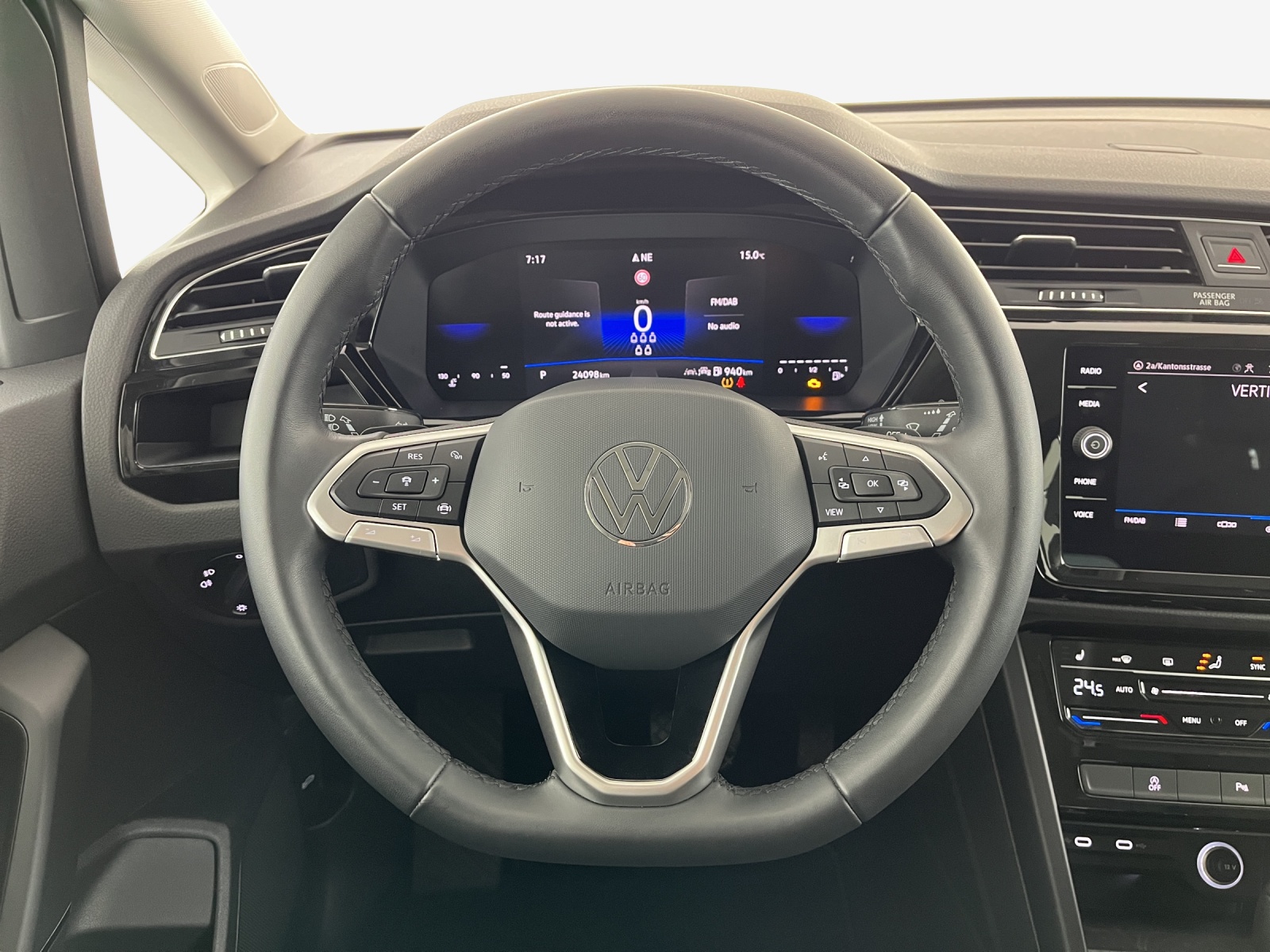 VW Touran 1.5 TSI EVO Comfortline DSG-image-9