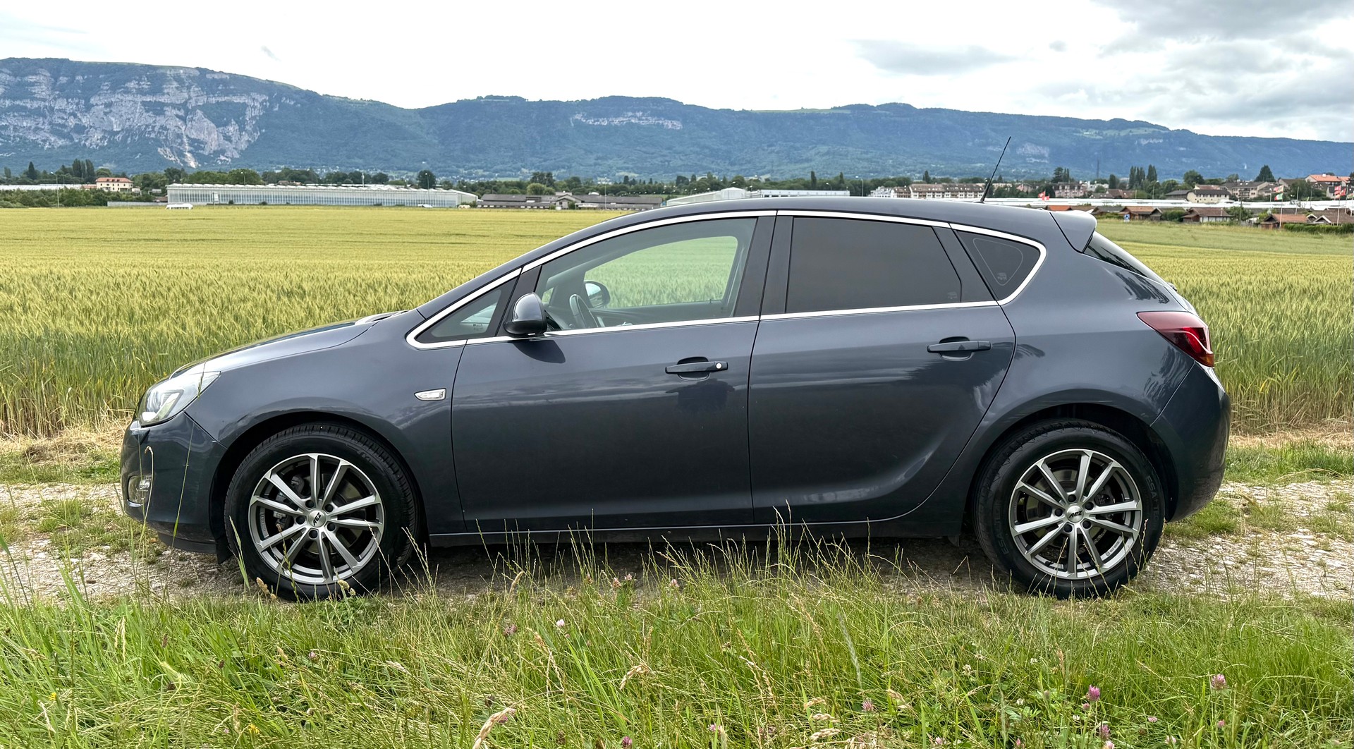 OPEL Astra 1.6i 16V Turbo Sport Automatic-image-7