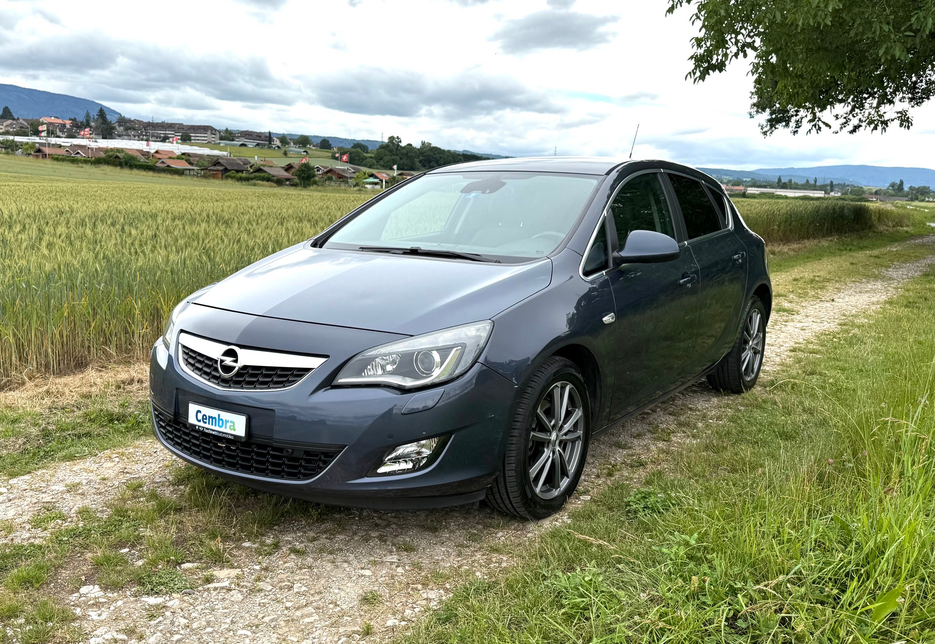 OPEL Astra 1.6i 16V Turbo Sport Automatic