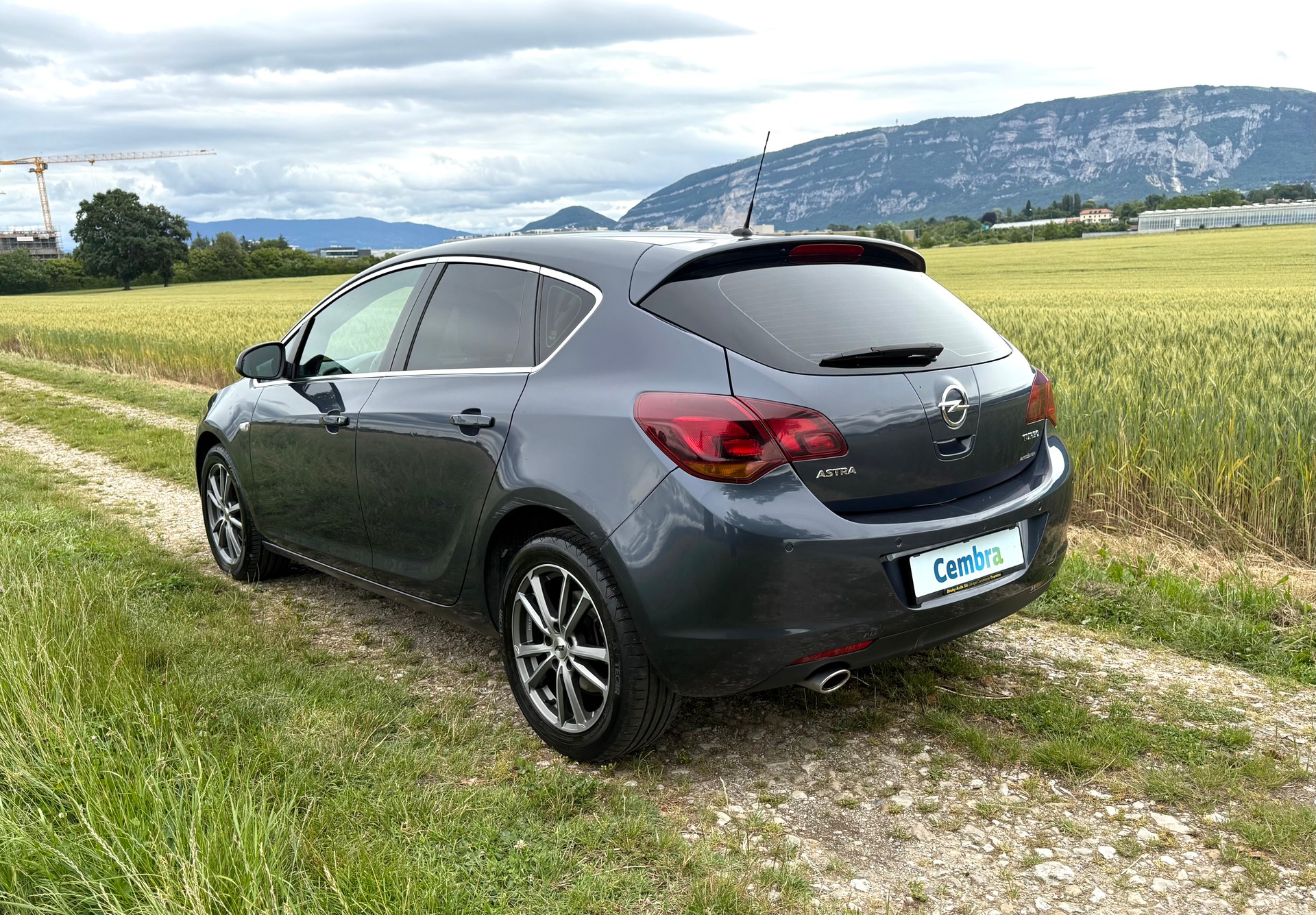 OPEL Astra 1.6i 16V Turbo Sport Automatic-image-5
