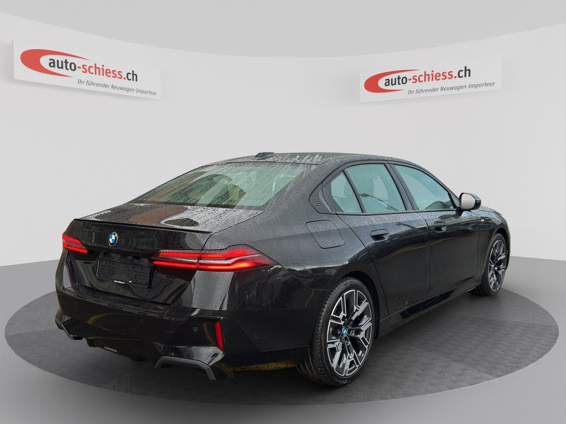 BMW 520i 48V M Sport Pro Steptronic-image-4