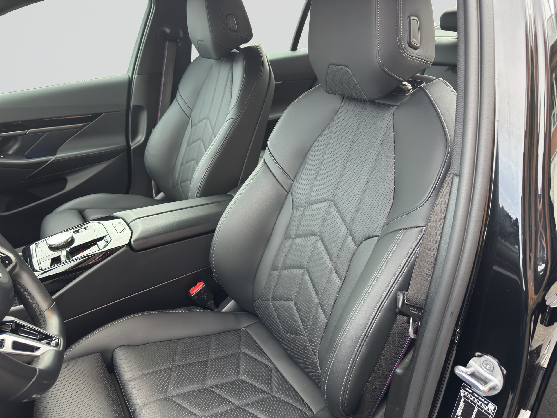 BMW 520i 48V M Sport Pro Steptronic-image-5