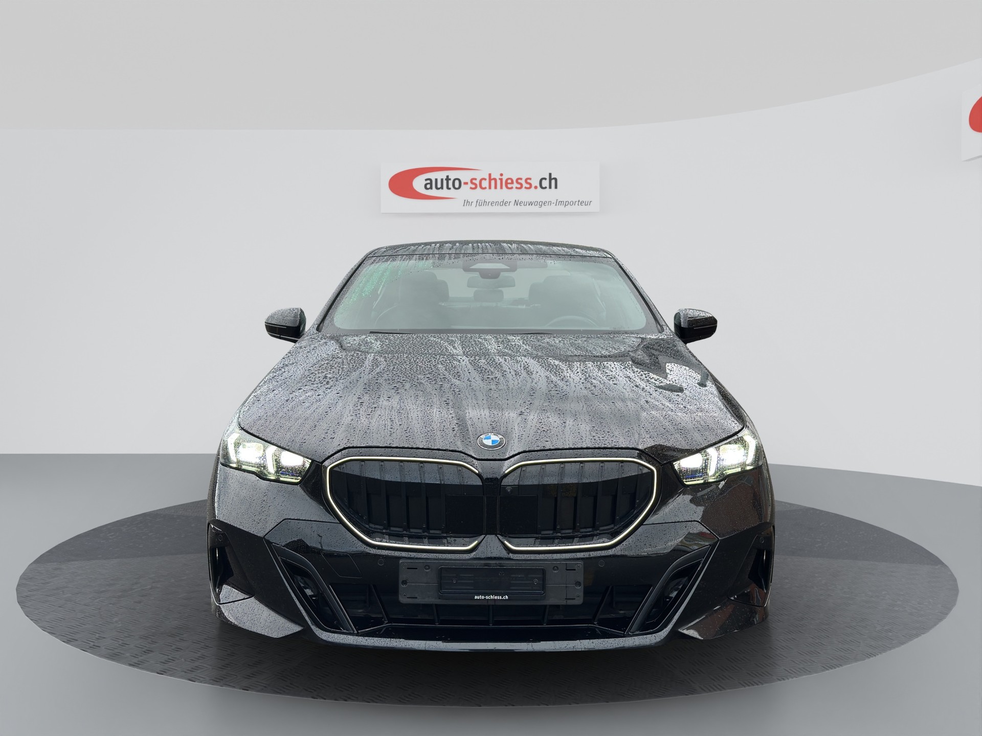 BMW 520i 48V M Sport Pro Steptronic-image-1