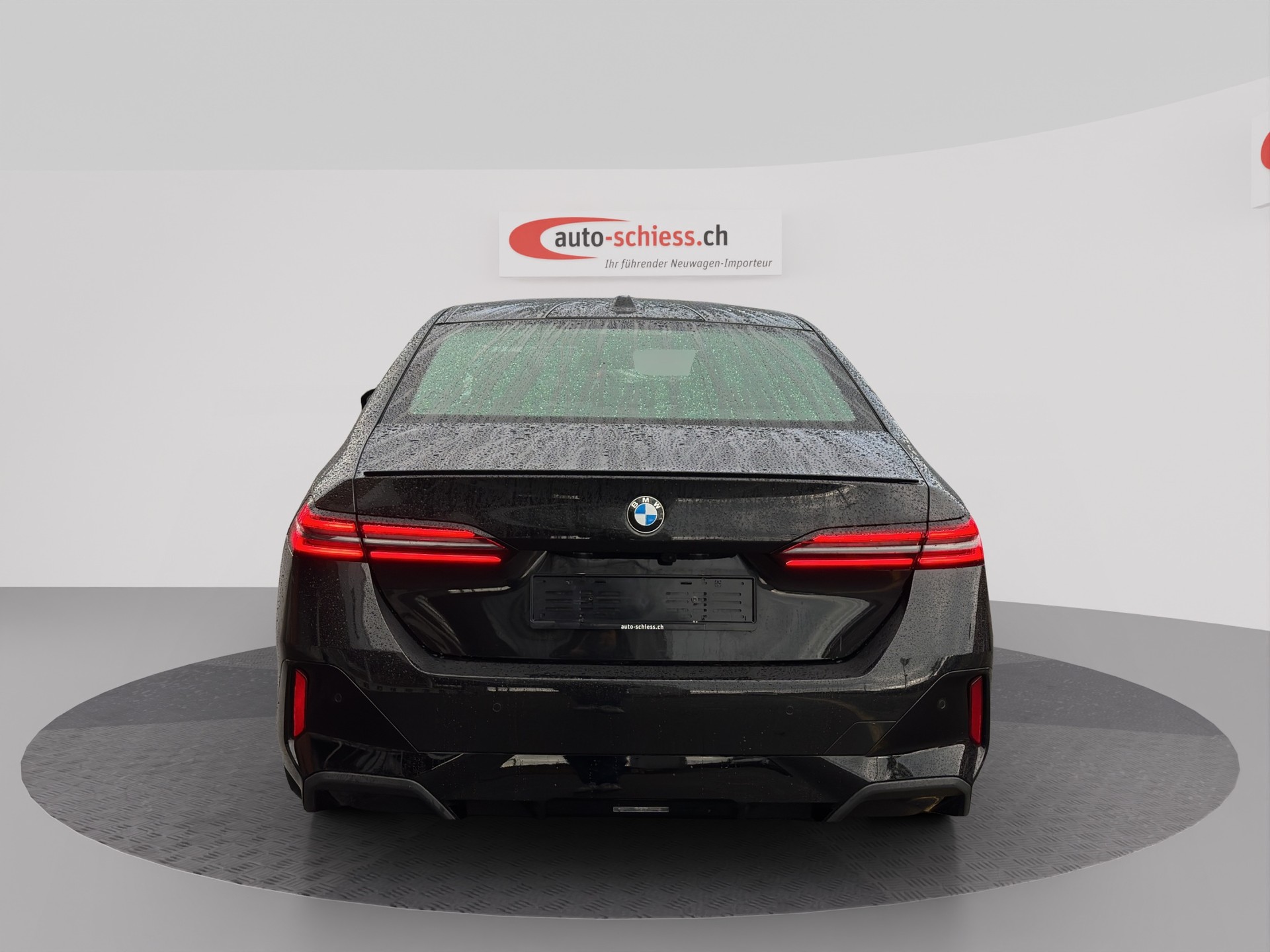 BMW 520i 48V M Sport Pro Steptronic-image-3