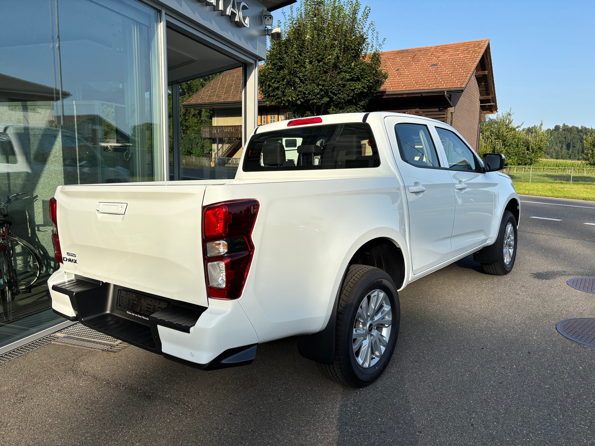ISUZU D-MAX 1.9 CrewCab N60BB+ 4x4-image-3