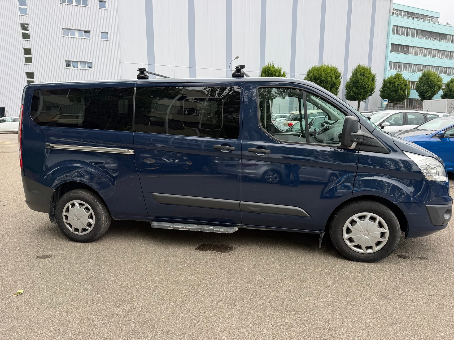 FORD Transit Custom 310 L2H1 Trend SelectShift A-image-3