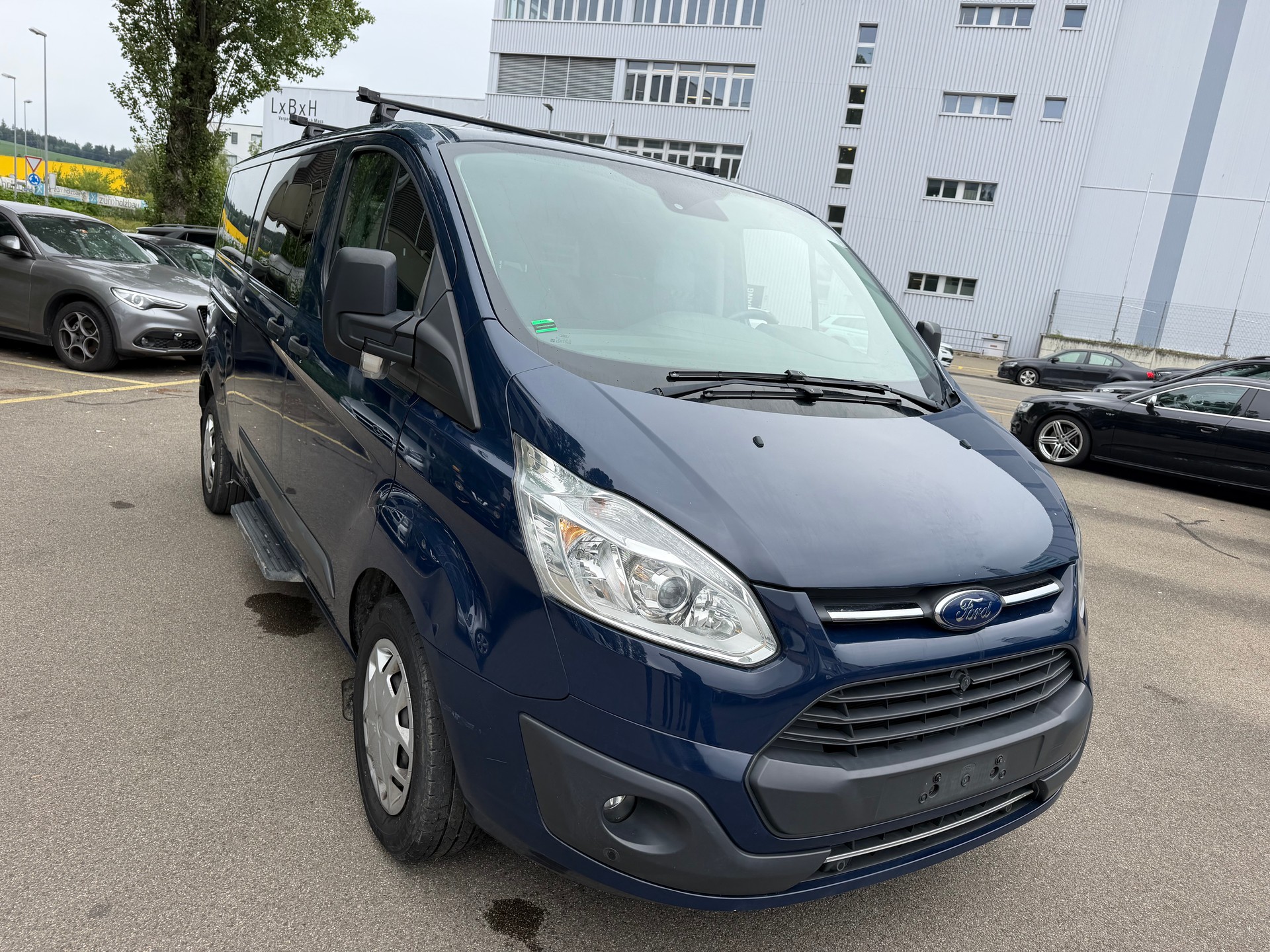FORD Transit Custom 310 L2H1 Trend SelectShift A-image-2