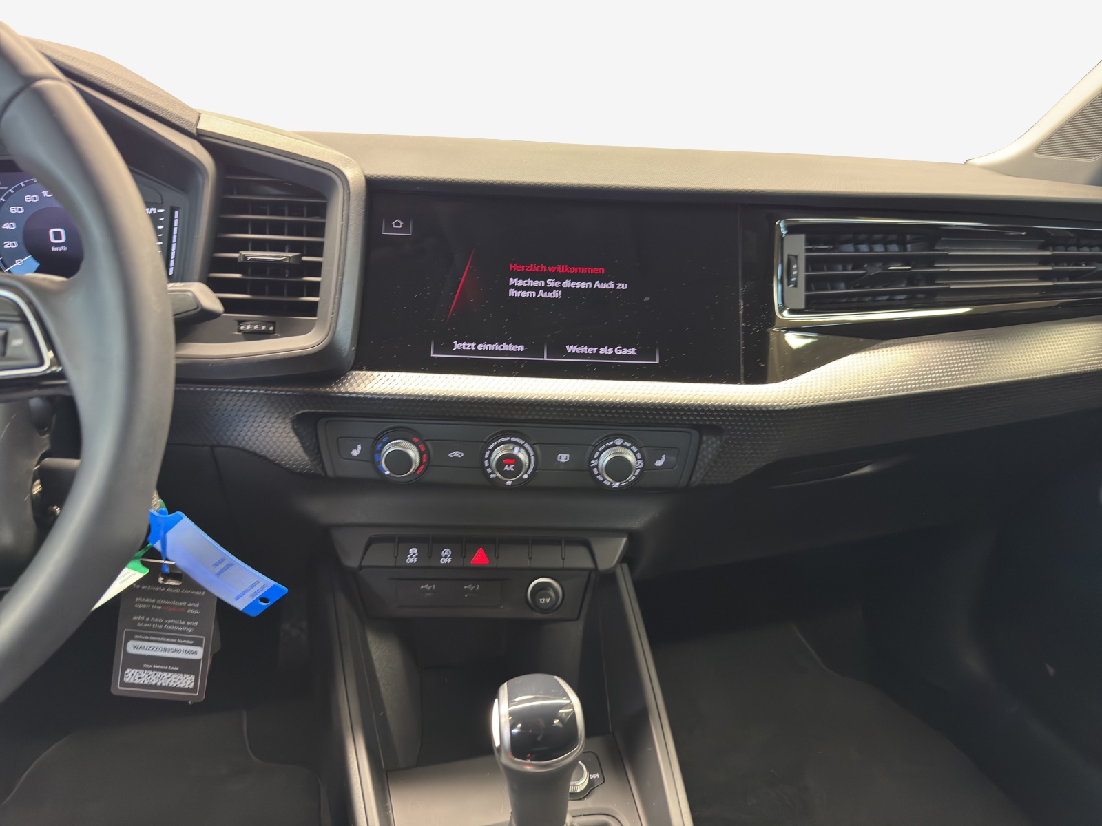 AUDI A1 Sportback 30 TFSI Attraction S-tronic-image-10