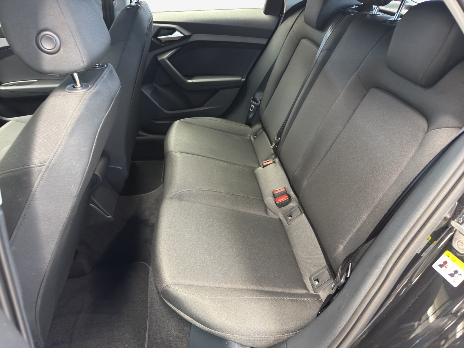 AUDI A1 Sportback 30 TFSI Attraction S-tronic-image-11