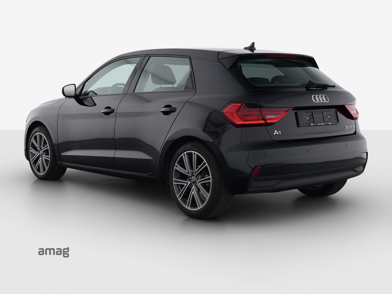 AUDI A1 Sportback 30 TFSI Attraction S-tronic-image-2