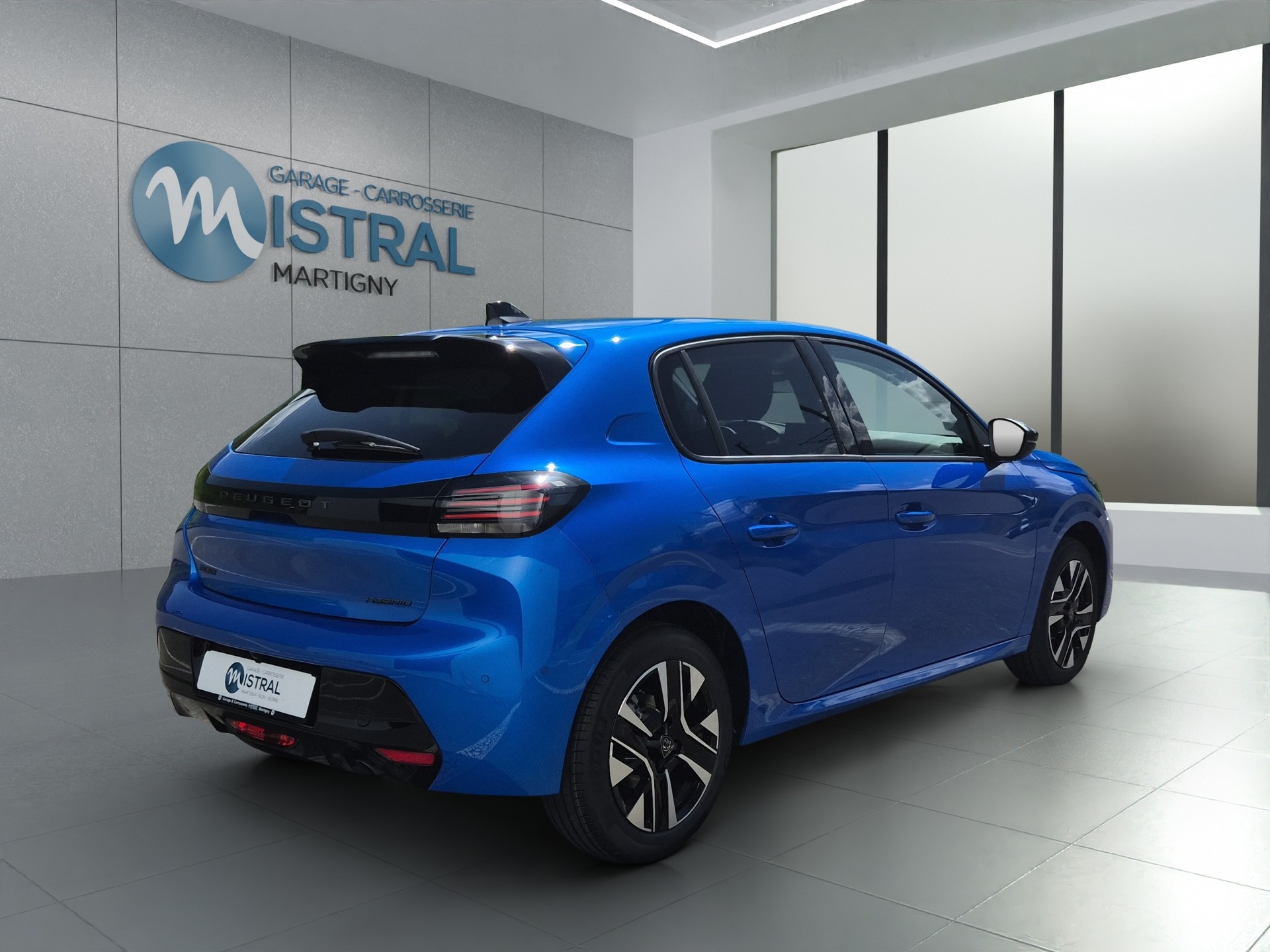 PEUGEOT 208 1.2 Hybrid Allure-image-5
