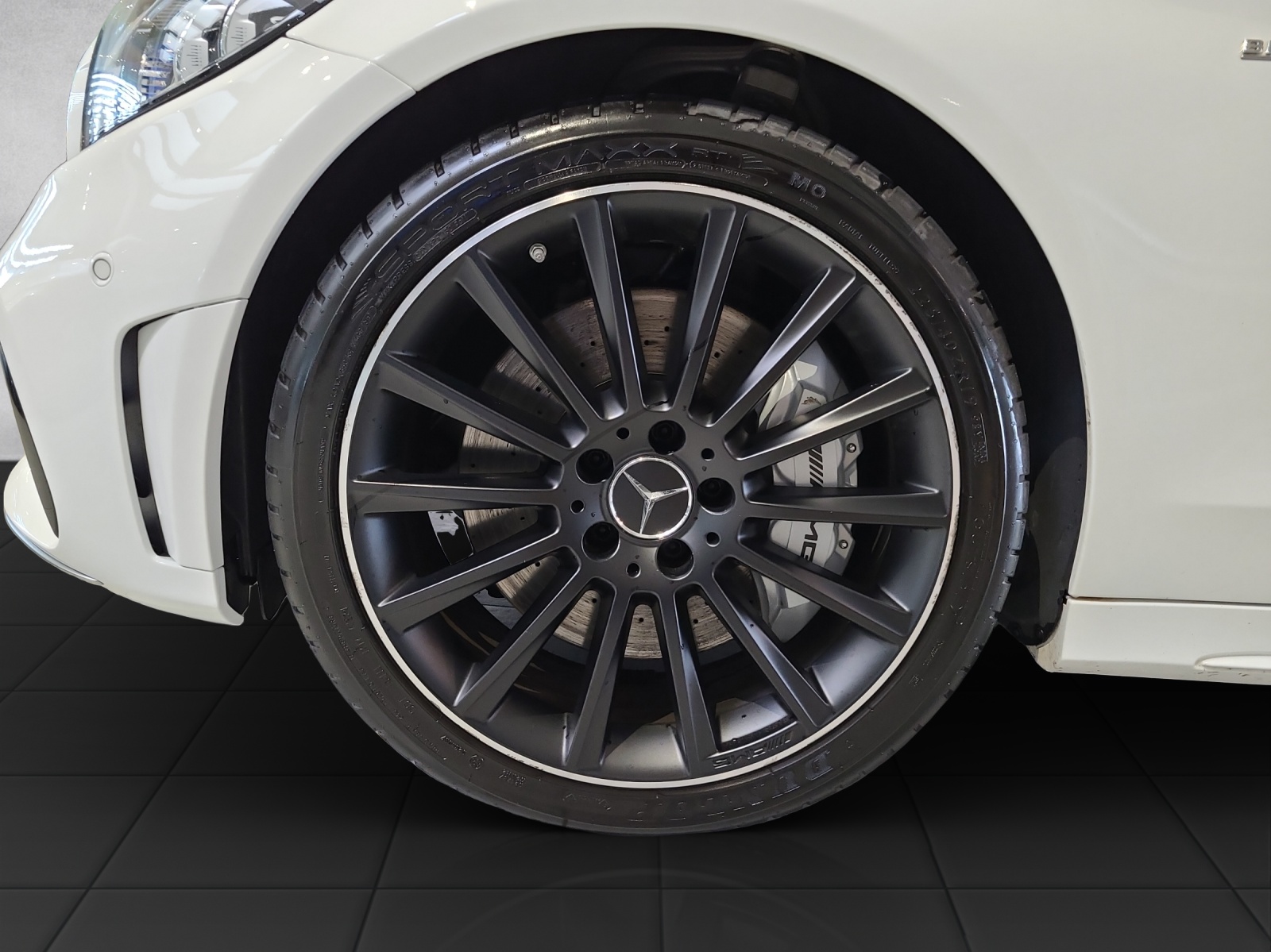 MERCEDES-BENZ C 43 AMG 4Matic 9G-Tronic-image-9