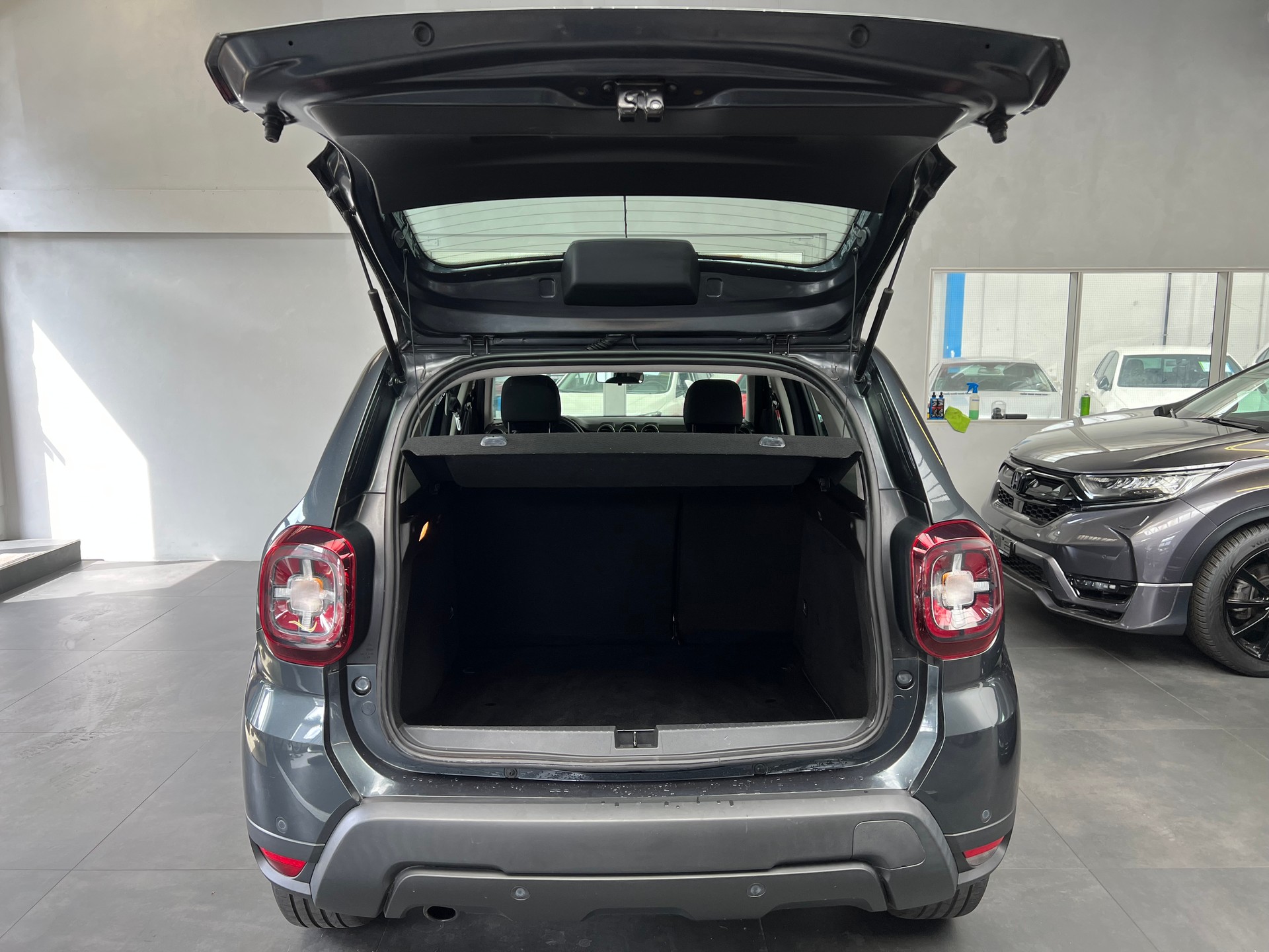 DACIA Duster SCe 115 Comfort 4x2-image-10