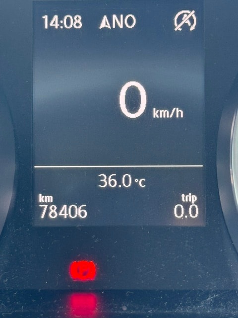 VW Golf Variant 1.4 TSI 65th Edition DSG-image-12