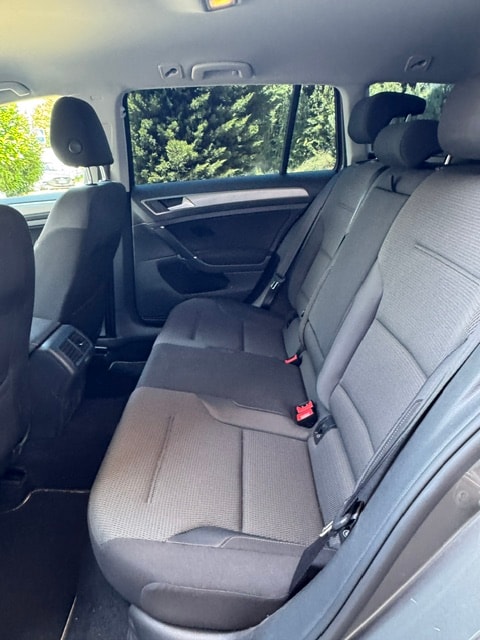 VW Golf Variant 1.4 TSI 65th Edition DSG-image-26