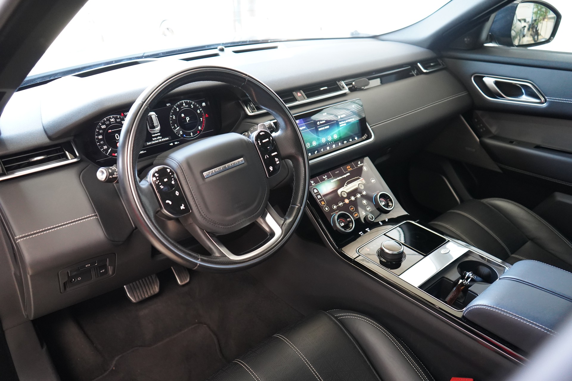 LAND ROVER Range Rover Velar R-Dynamic P 380 HSE Automatic-image-14