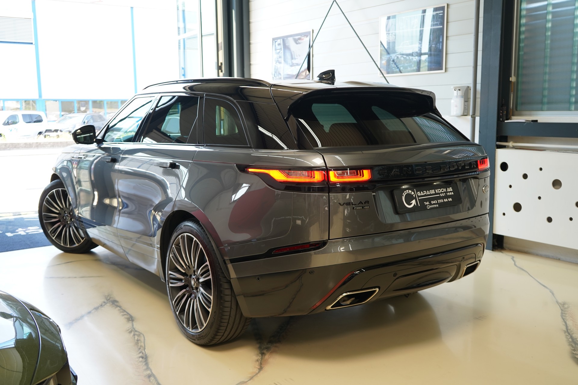 LAND ROVER Range Rover Velar R-Dynamic P 380 HSE Automatic-image-4