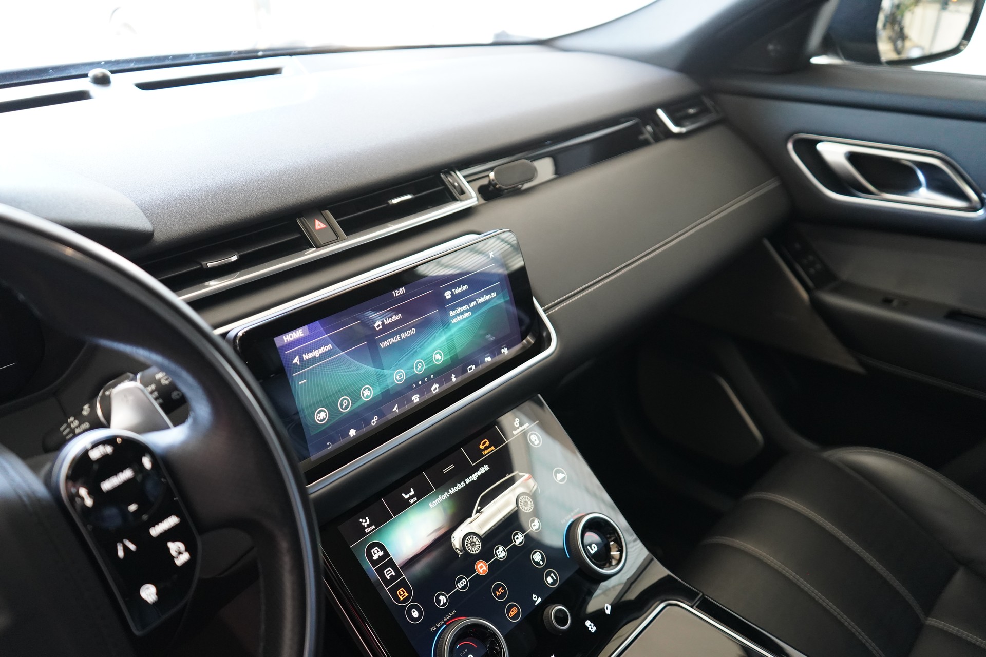 LAND ROVER Range Rover Velar R-Dynamic P 380 HSE Automatic-image-16