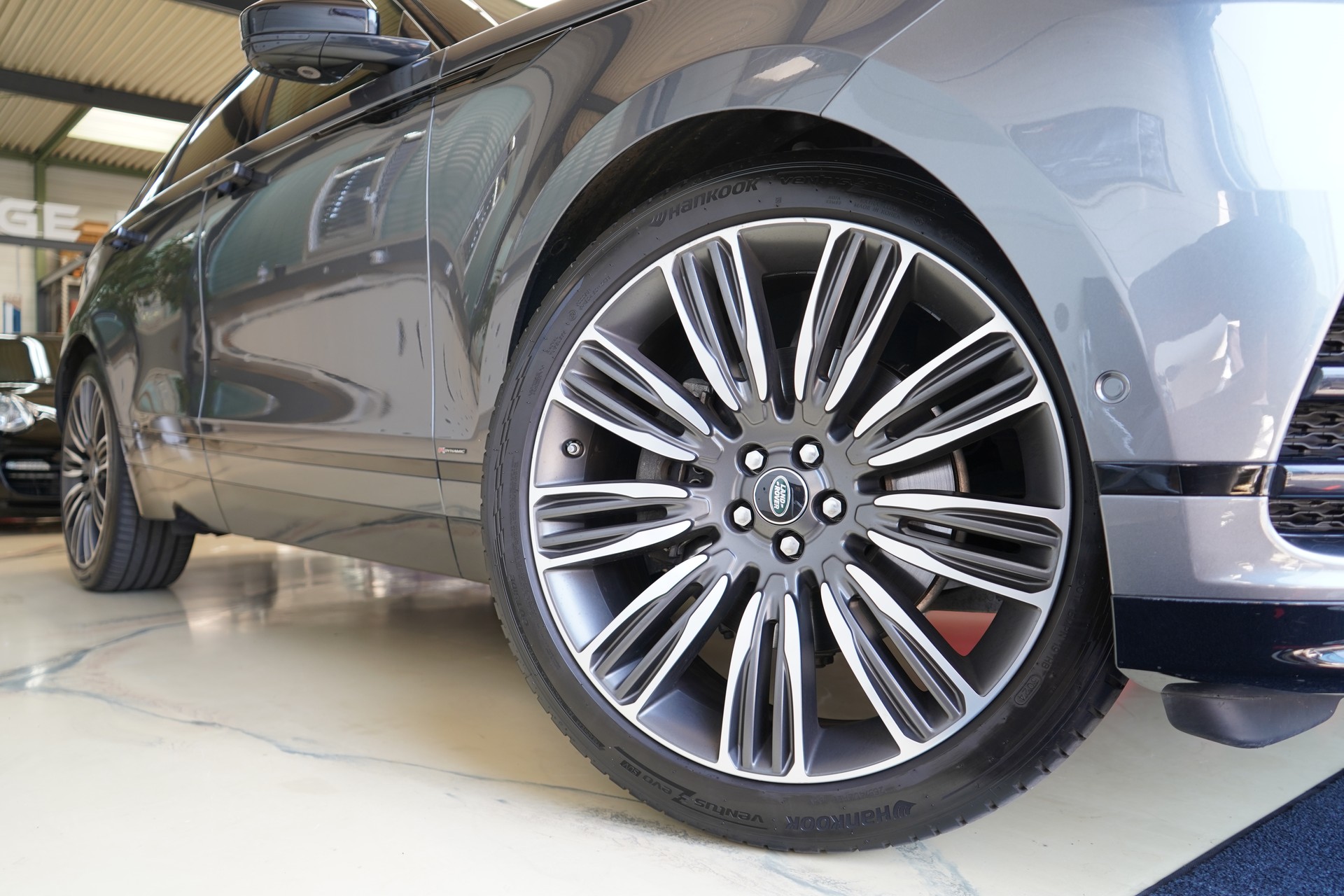LAND ROVER Range Rover Velar R-Dynamic P 380 HSE Automatic-image-12