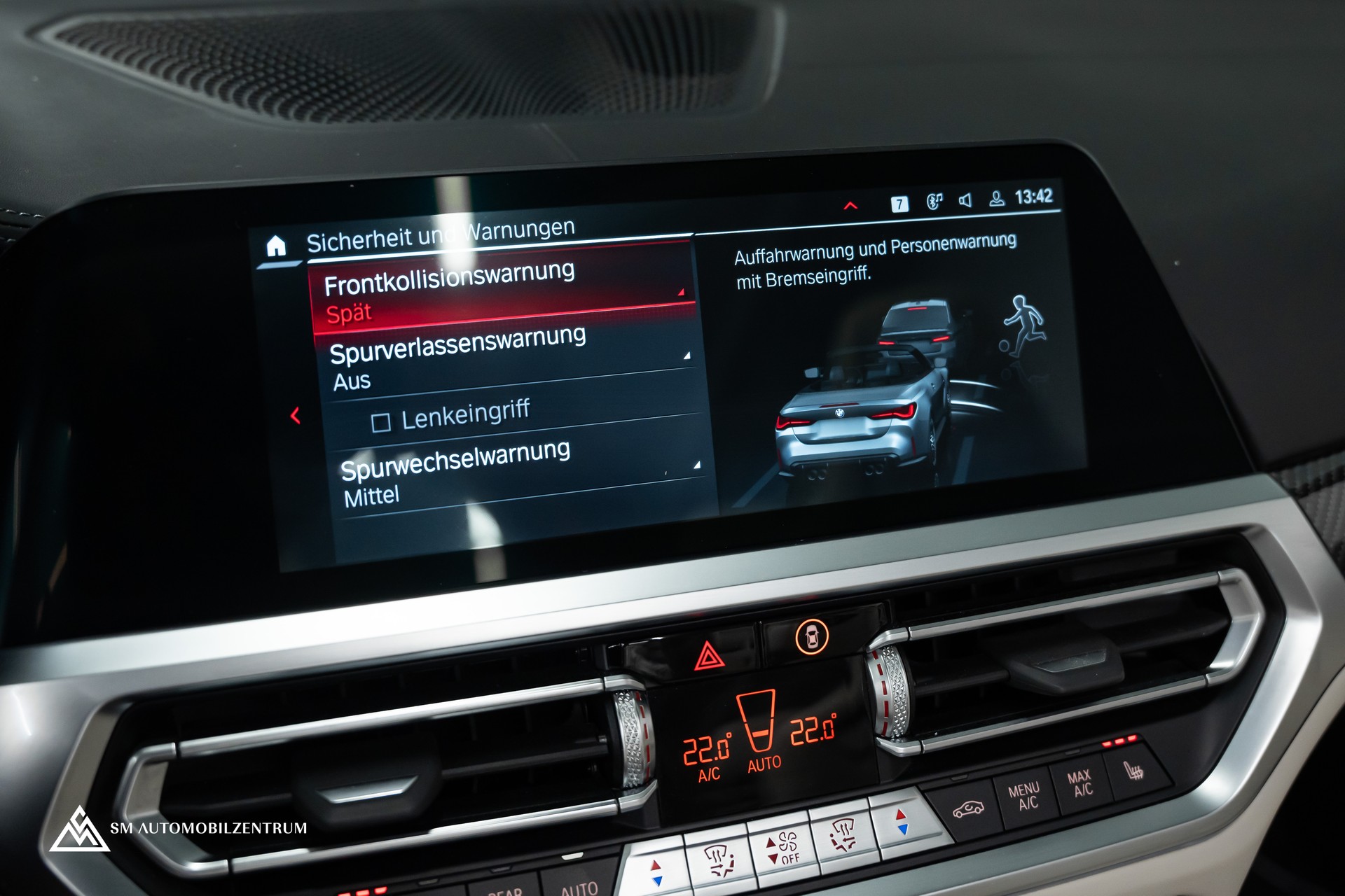 BMW M4 Competition xDrive Cabrio / Carbon / Schalensitze / Keramikbremsen-image-38