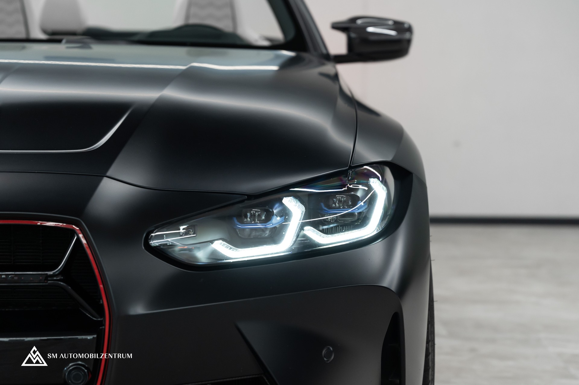 BMW M4 Competition xDrive Cabrio / Carbon / Schalensitze / Keramikbremsen-showroom-element-2