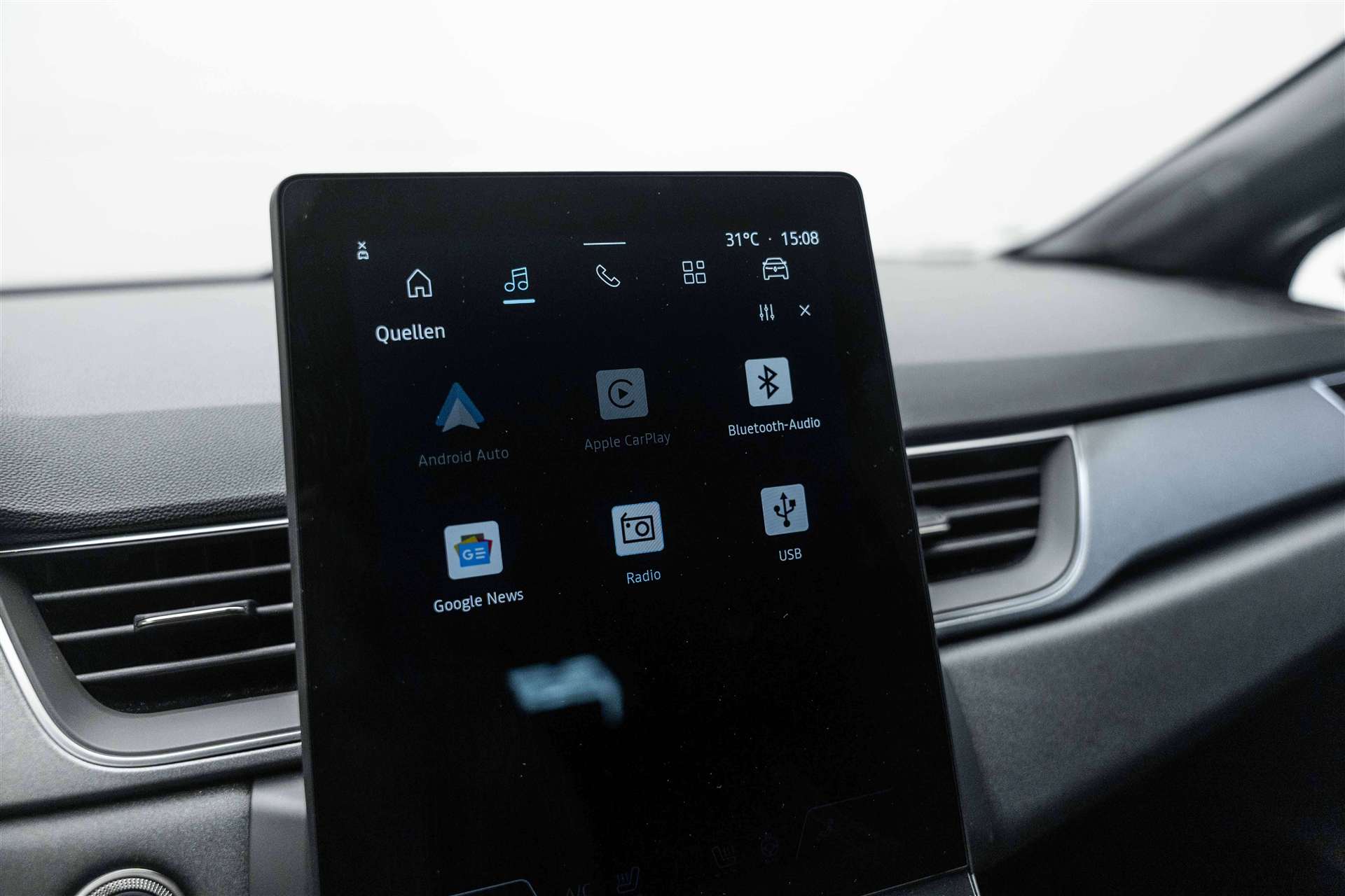 RENAULT Captur 1.8 E-Tech 160 Techno DHT-Automat-image-19