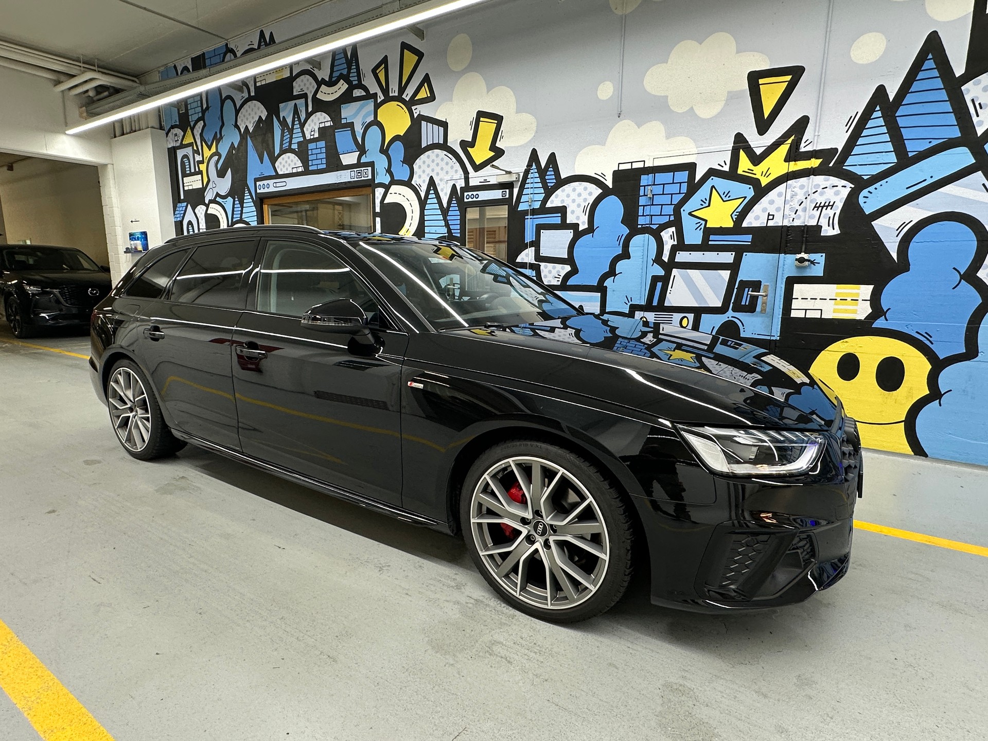 AUDI A4 Avant 40 TDI S line quattro S-tronic-image-0
