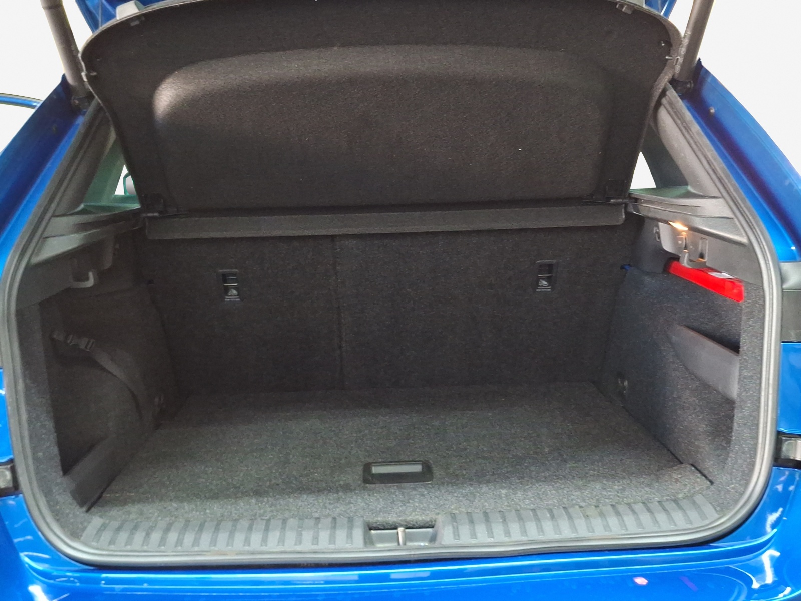SKODA Kamiq 1.0 TSI Monte Carlo DSG-image-12