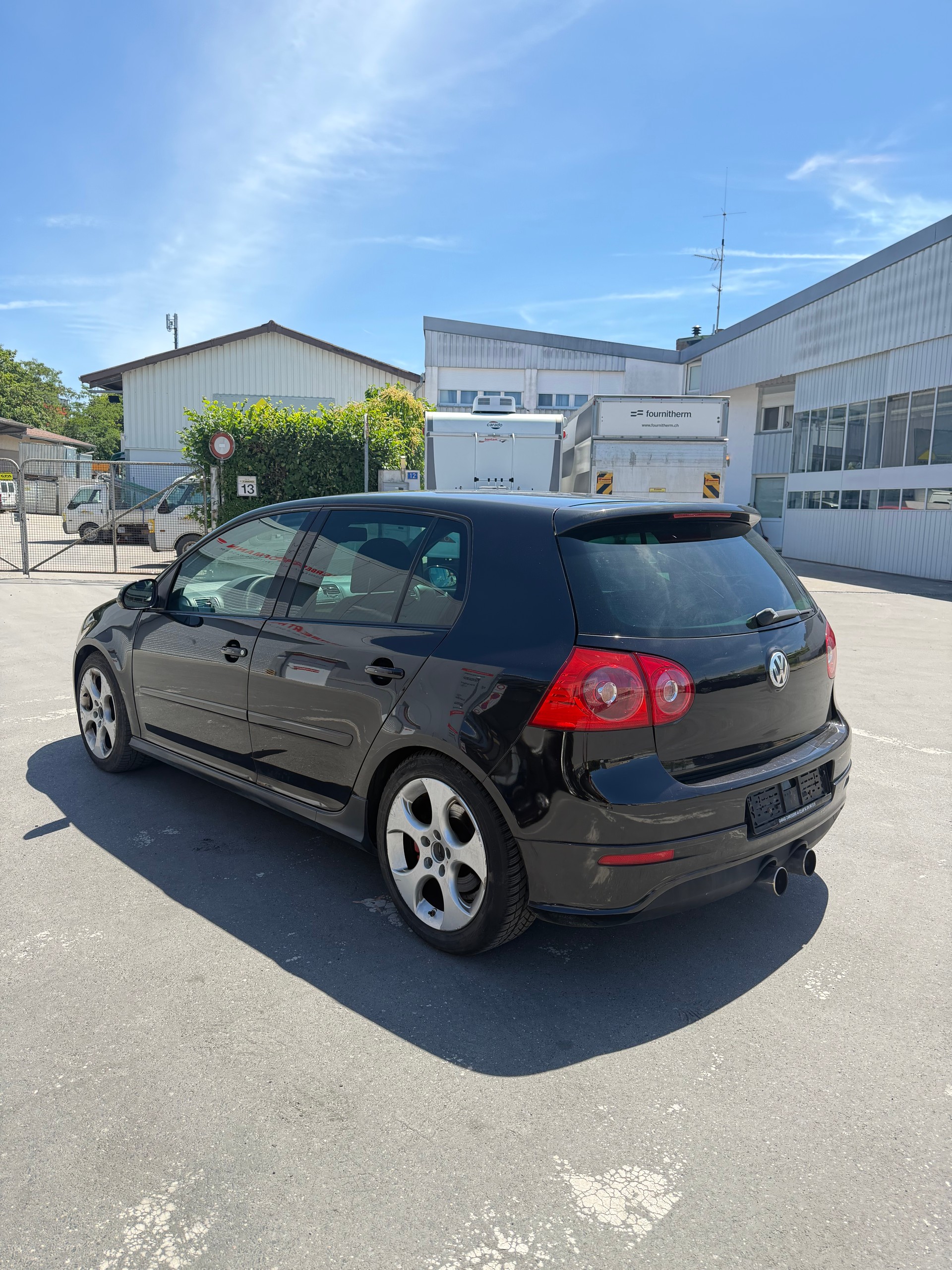 VW Golf 2.0 TFSI GTI-image-5