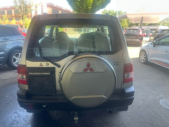 MITSUBISHI Pajero Pinin 2.0 Premium-image-5
