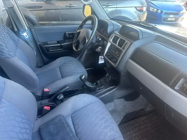 MITSUBISHI Pajero Pinin 2.0 Premium-image-9
