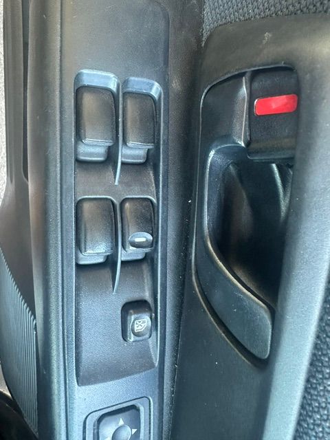 MITSUBISHI Pajero Pinin 2.0 Premium-image-12