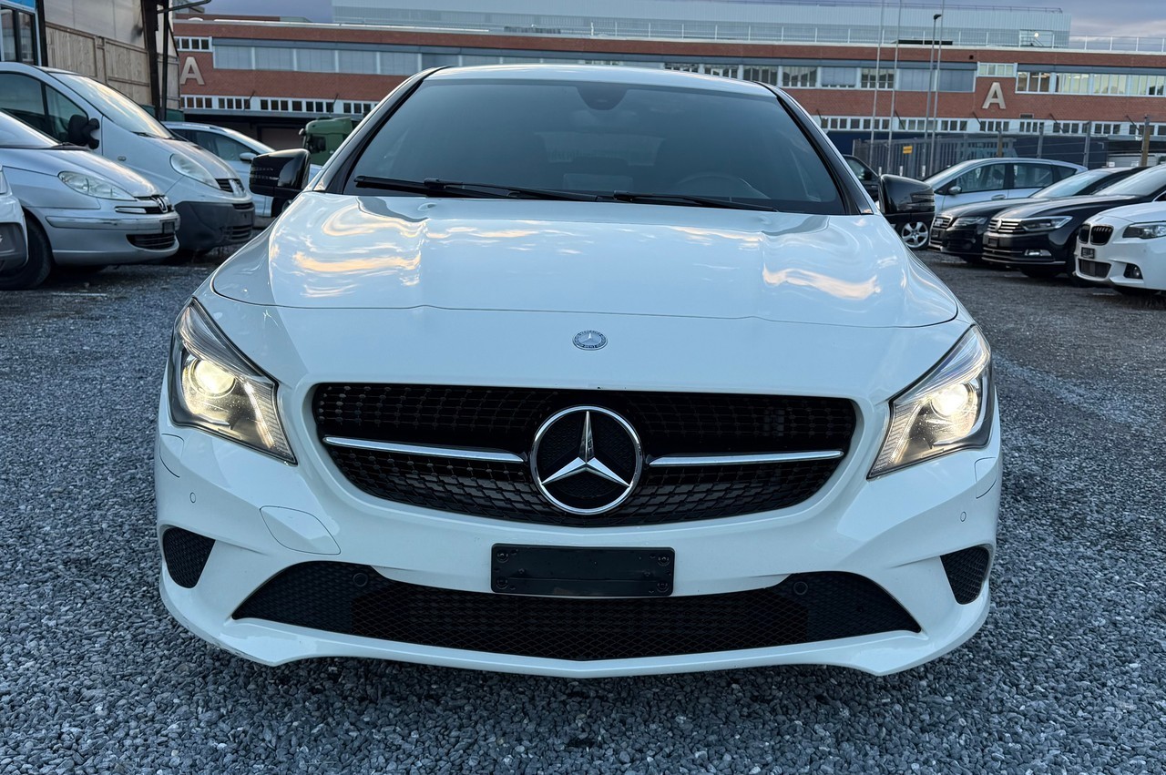 MERCEDES-BENZ CLA Shooting Brake 200 7G-DCT-image-0