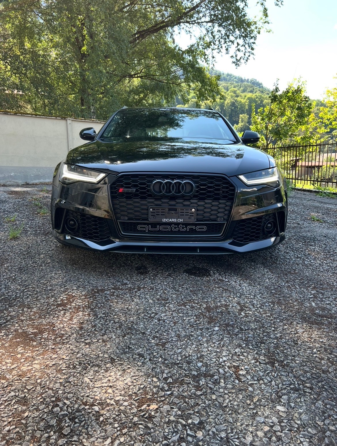 AUDI RS6-image-2
