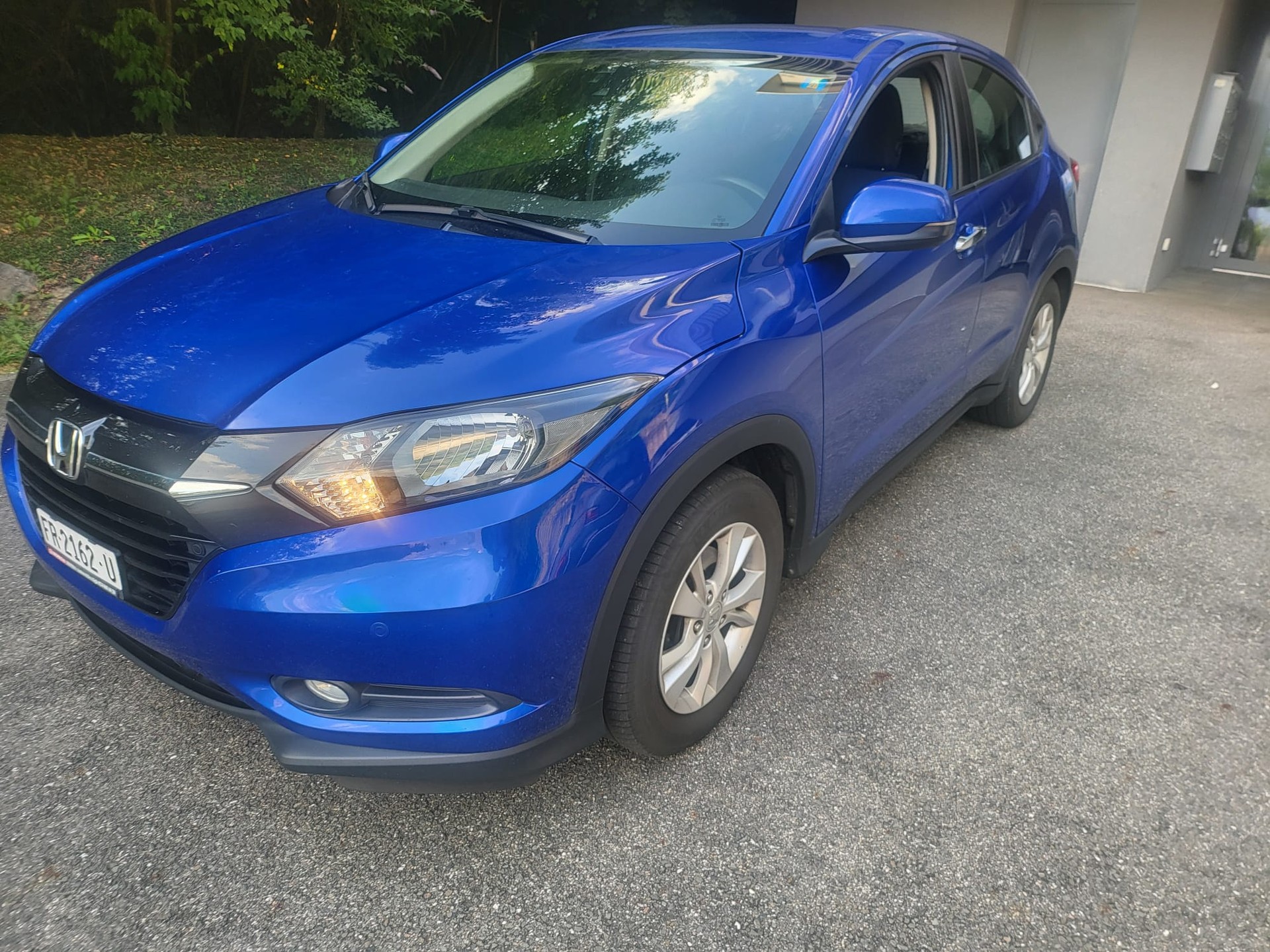 HONDA HR-V 1.5i-VTEC Elegance-image-2
