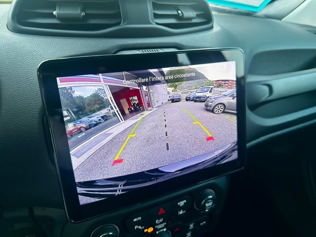 JEEP Renegade 1.5 MHEV Summit-image-18