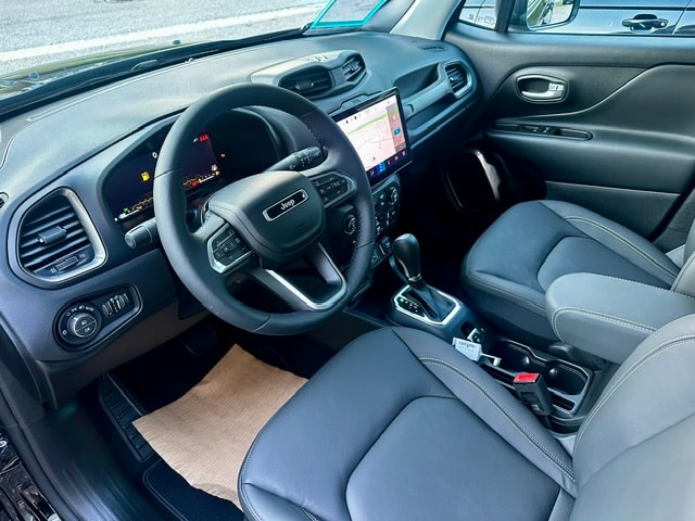 JEEP Renegade 1.5 MHEV Summit-image-8