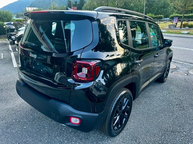 JEEP Renegade 1.5 MHEV Summit-image-5