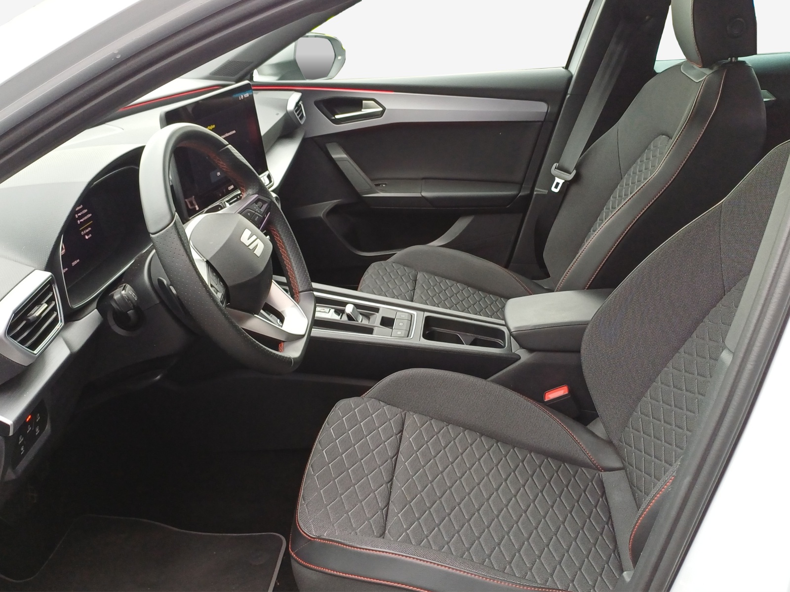 SEAT Leon ST 1.5 eHybrid pHEV DSG FR-image-8