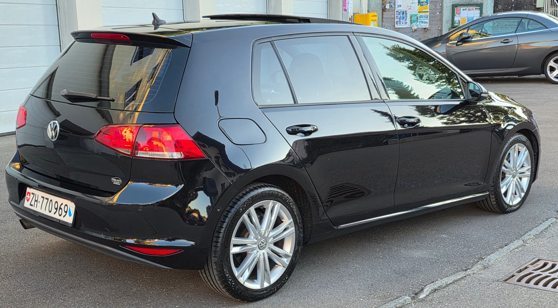 VW Golf 1.2 TSI Trendline DSG-image-9