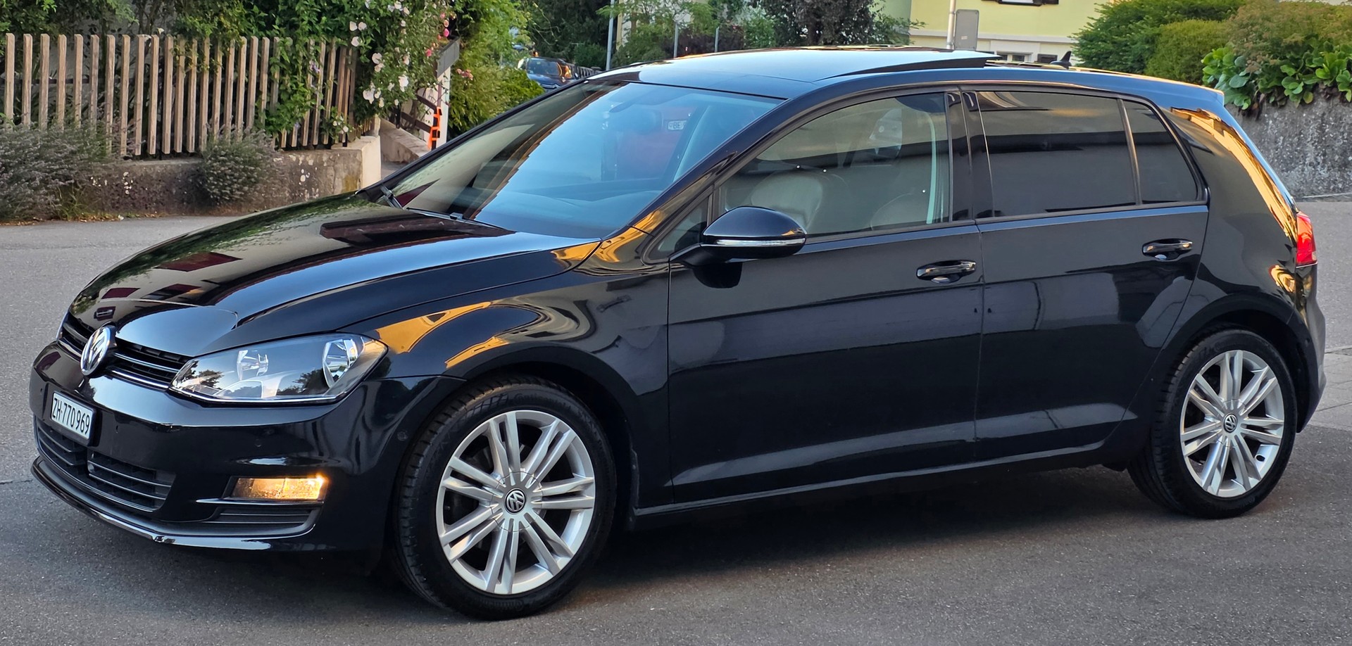 VW Golf 1.2 TSI Trendline DSG-image-12