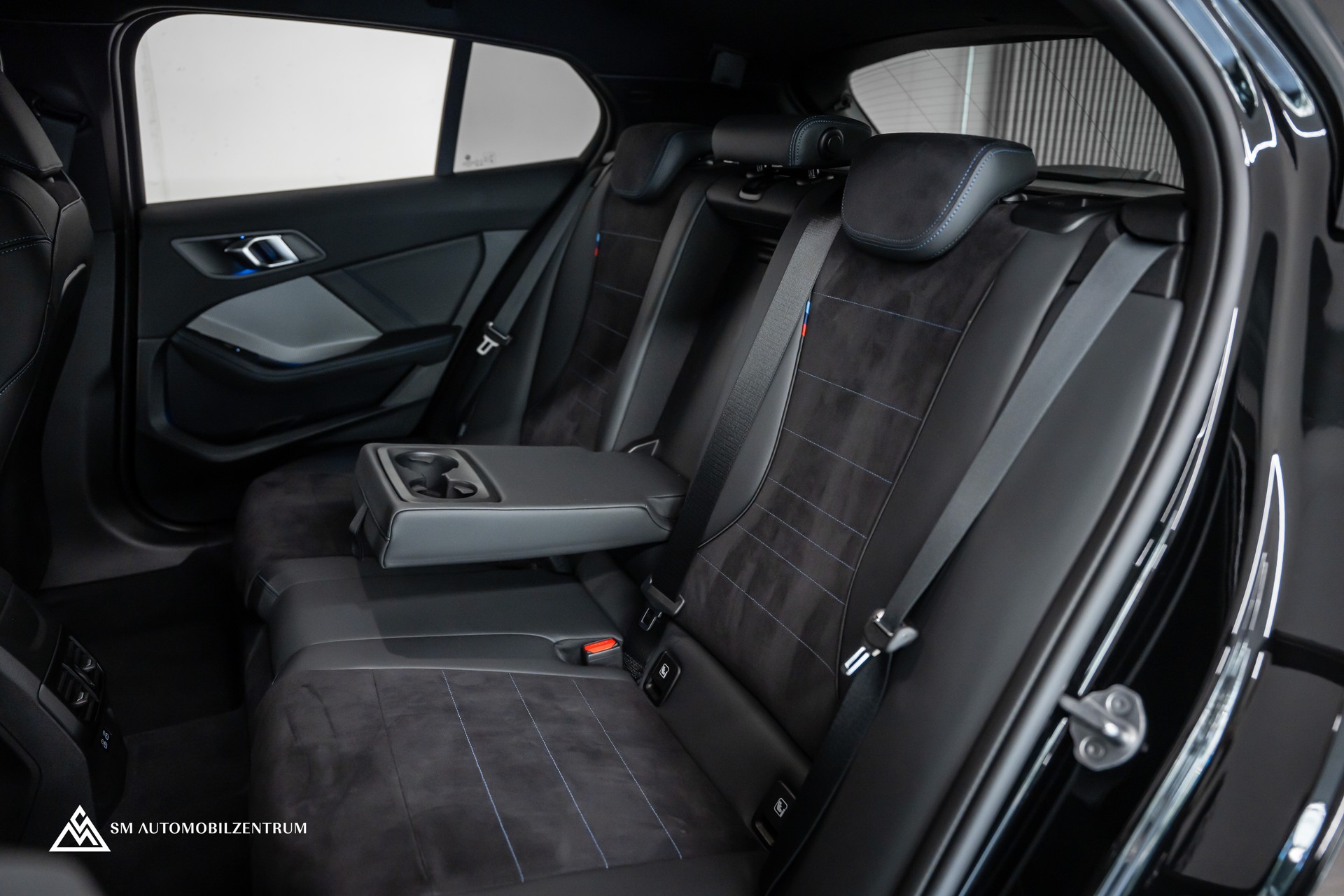 BMW 120d M Sport / Head-Up / Memorysitze / 360° / Iconic Glow-image-18