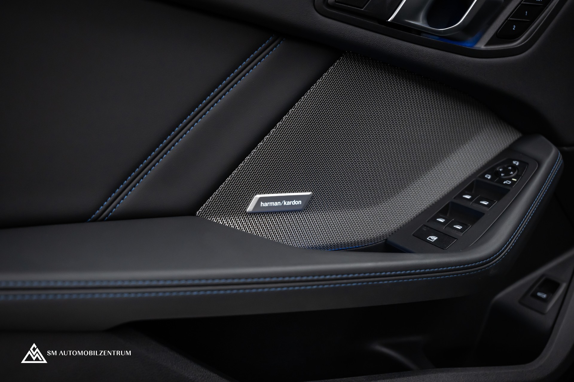 BMW 120d M Sport / Head-Up / Memorysitze / 360° / Iconic Glow-image-19