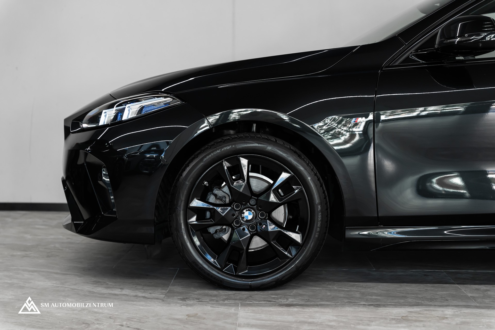 BMW 120d M Sport / Head-Up / Memorysitze / 360° / Iconic Glow-image-4