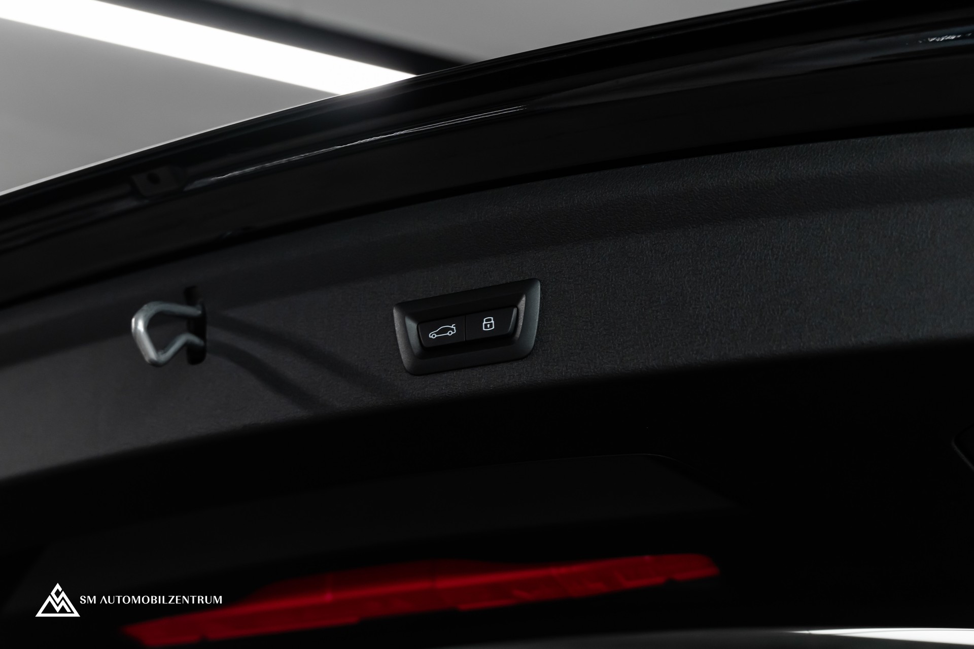 BMW 120d M Sport / Head-Up / Memorysitze / 360° / Iconic Glow-image-7