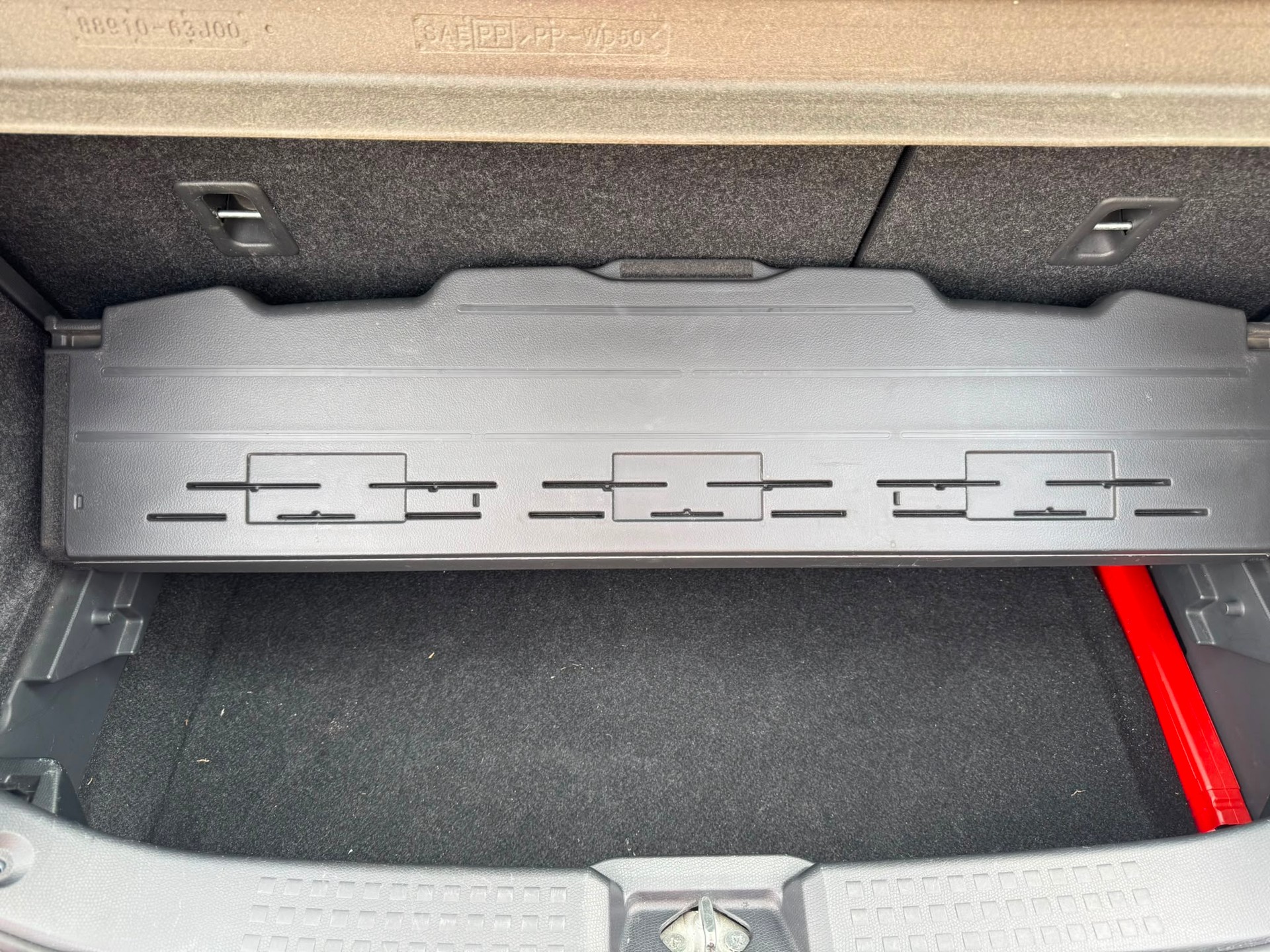 SUZUKI Swift 1.3i 16V GL Top Piz Sulai LE 4x4-image-13