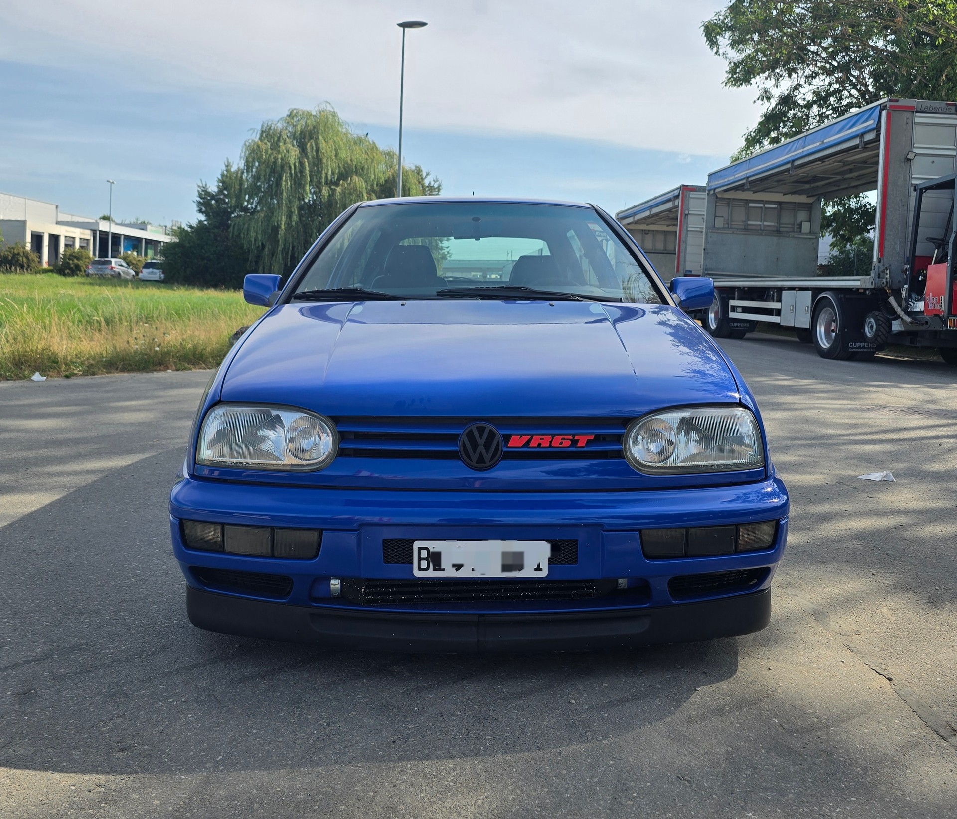 VW Golf 2800 VR6 Edition-image-2