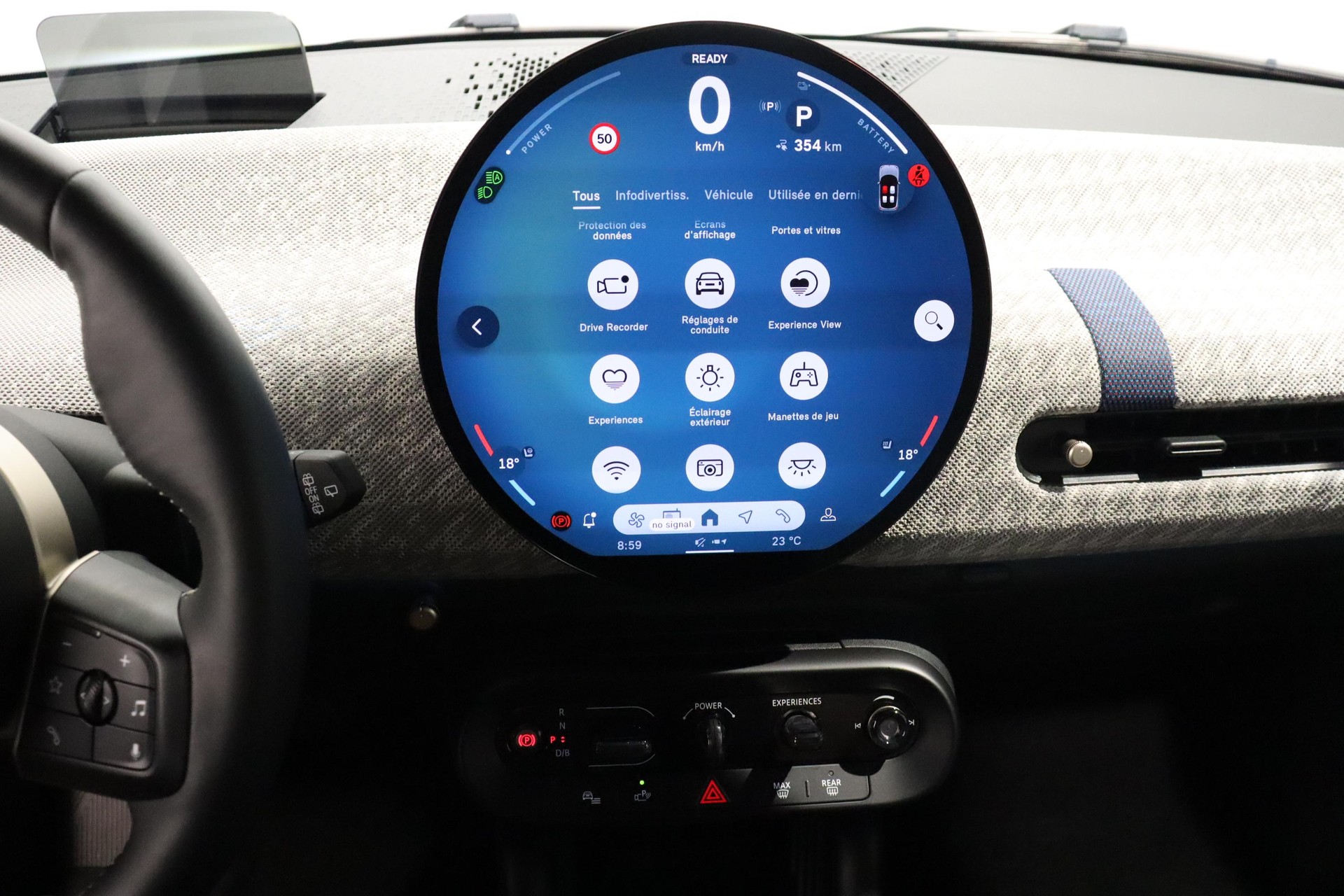 MINI J01 Cooper SE-image-16