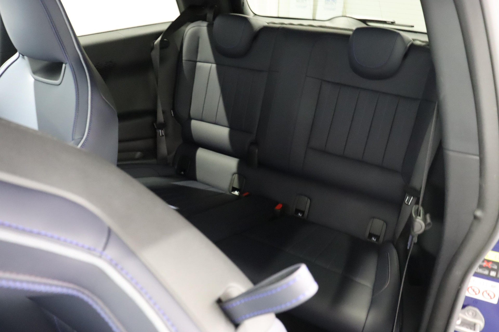 MINI J01 Cooper SE-image-10